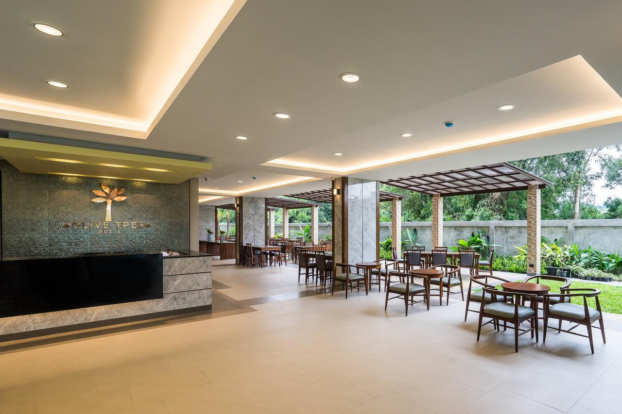 Olive Tree Hotel Pattaya Na Chom Thian Exterior photo